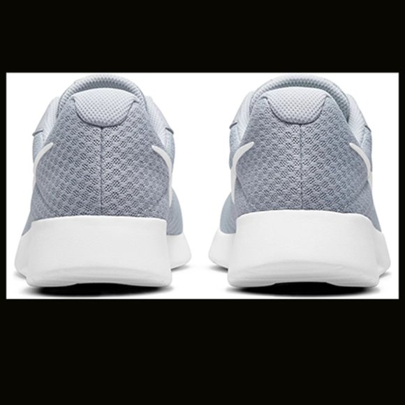 Nike Tanjun Women's Running Shoes - Picture 7 of 14